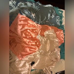 Set of satin pajama sets